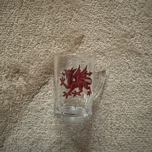 Dragon small glass with handle